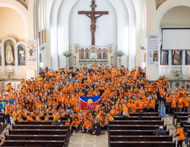 Jovens do Santuário Frei Galvão participaram 12ª edição da Caminhada Franciscana da Juventude. 